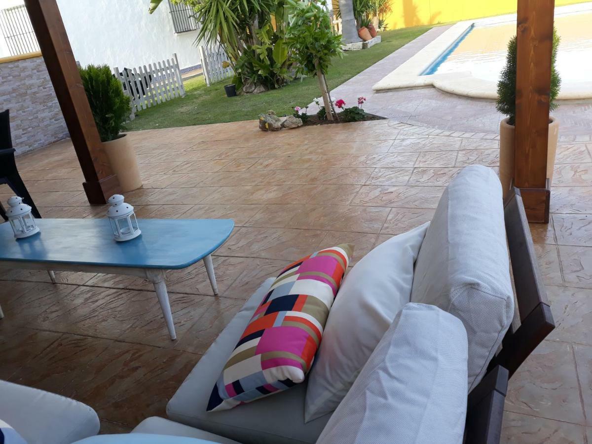 Chalet La Huerta Con Piscina Y Wifi Conil De La Frontera Zewnętrze zdjęcie